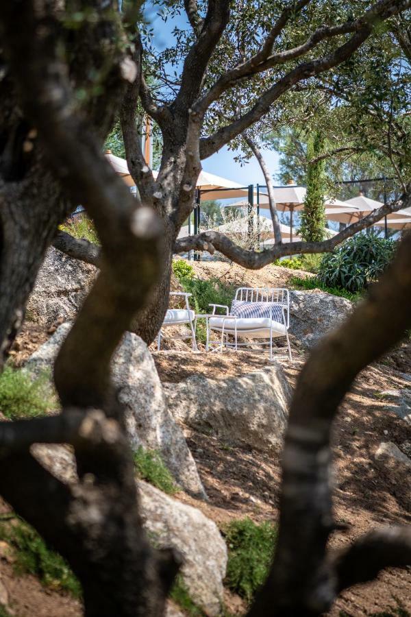 Hotel Restaurant Villa Josephine LʼÎle-Rousse エクステリア 写真