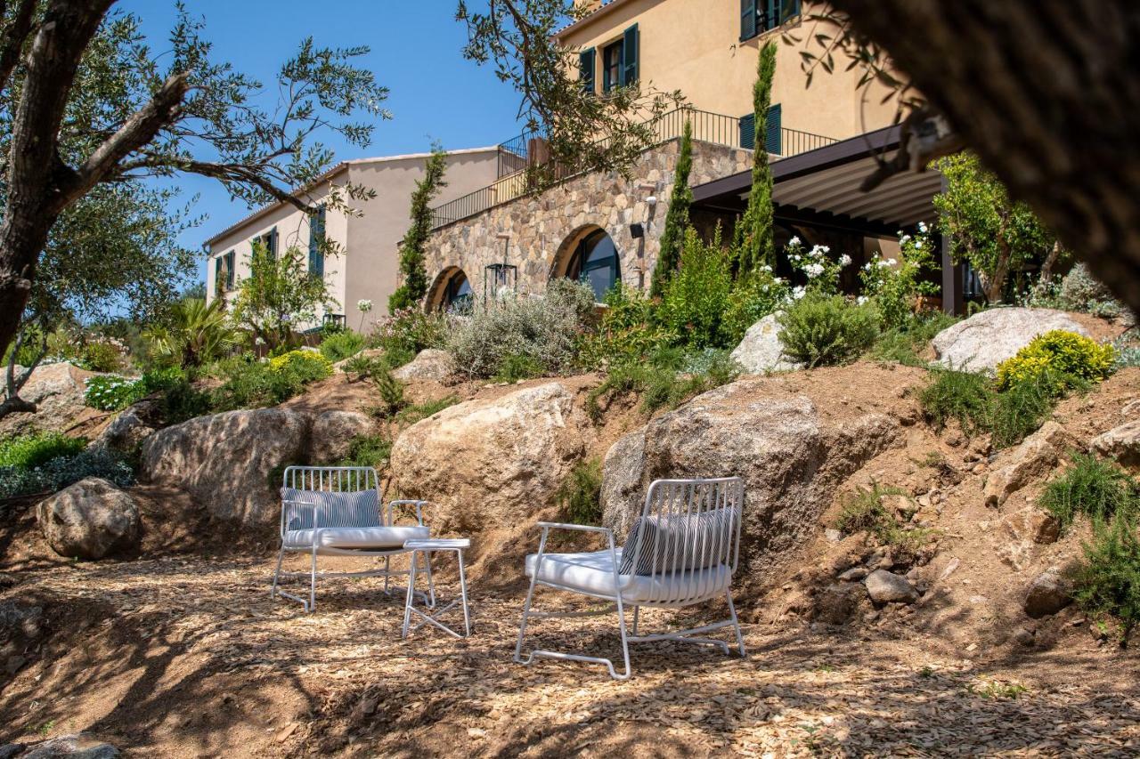 Hotel Restaurant Villa Josephine LʼÎle-Rousse エクステリア 写真