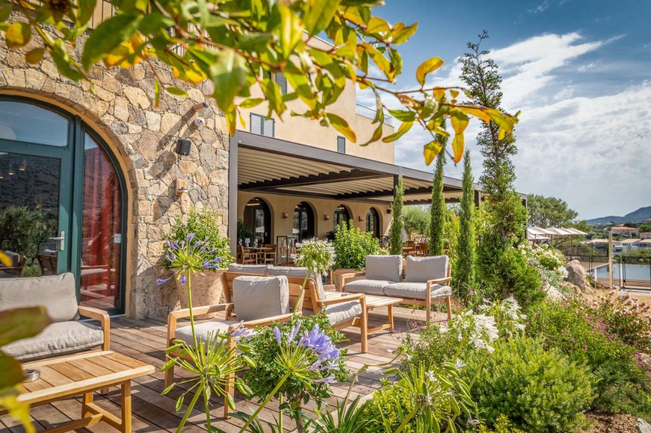Hotel Restaurant Villa Josephine LʼÎle-Rousse エクステリア 写真